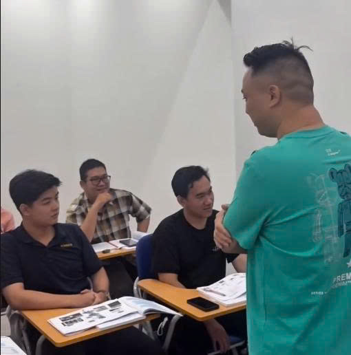 Trung tâm tiếng Trung Long Thành luyện giao tiếp 1 kèm 1